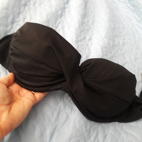 Victoria's Secret Other - VICTORIAS SECRET TWIST FRONT BIKINI TOO